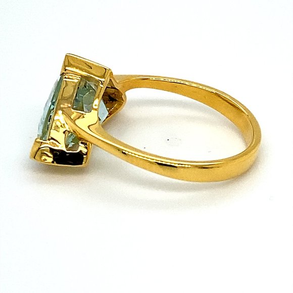 Sold at Auction: 14K Yellow Gold, Aquamarine and Diamond  Aquamarine 4.48ct Solid 14K Yellow Gold Ring